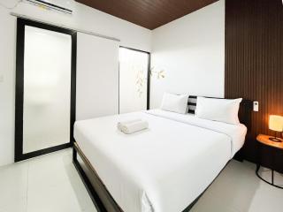 Studio with Office Room Near La Brissa Beach at Tyaga Villa - 2
