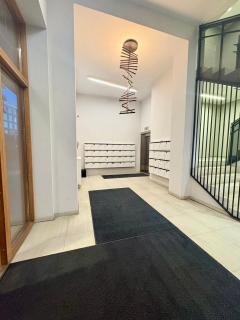 Modern and Spacious City home - 2