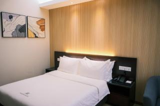 Meritin Hotel Kota Kinabalu - 8