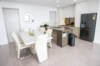 Massive Sky-High Stunning Ocean Views - Pet Friendly - Long Stay - 1