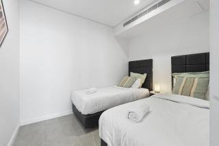 Massive Sky-High Stunning Ocean Views - Pet Friendly - Long Stay - 8