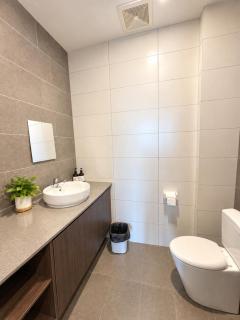 Podium Kuching 3BR Homestay by Pakboy - 2