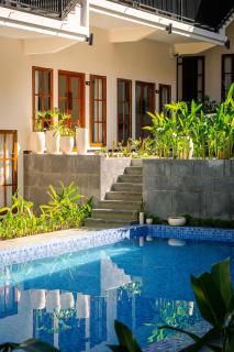 Mulya Hotel - 1