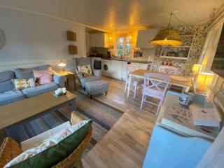 Charming little cottage - 6
