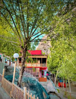 wazeer one hotel and restaurant shigar - 2