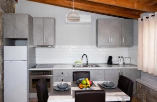 Emilia's Guest House with Sea View Balcony, Stoupa - 4