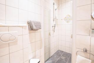 Im Obsthaus 9 - 4