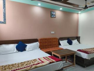 janki guest gouse - 1