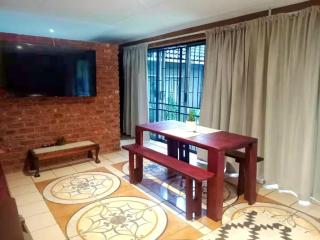 The Cornerstone BnB - Mbombela - 3