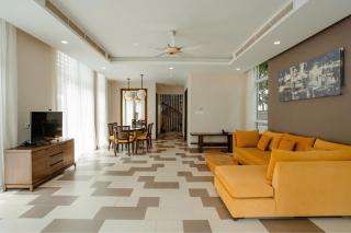 Luxury Private Pool Beachfront Villa - My Khe Beach Danang - 2