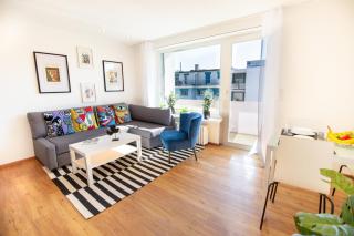 Urban Smart Living with balcony near Basel SBB & City Center - Special PICCO PICASSO 52 Apartment, up to 4 guests - 0