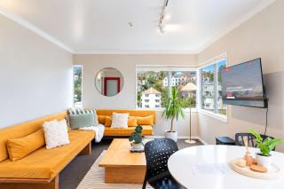 Abel St 2BR - Central Washer Dryer City Views - 4