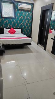 Ayushmaan Hotel Jabalpur - 5
