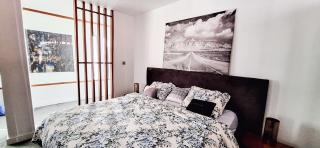 Beaufort Luxury Hideout, FREE Breakfast, FREE Swimming pool & Gym, Restaurant, 10 mins from Airport, 24-7 Security Guards, Backup Power, Close to Tourist Attractions, City View - 4