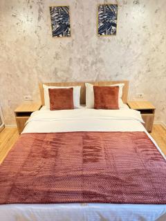 Glam Apartments Lipatti near Mall and City Center - Parking Option - 9