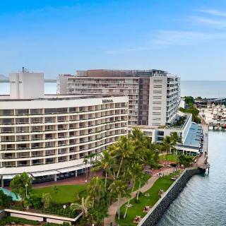 Hilton Cairns - 0