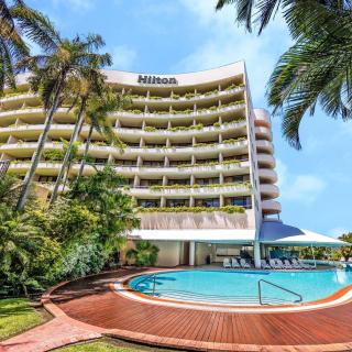 Hilton Cairns - 8