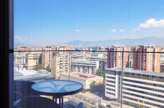 Artistic Style Apartment with City Views - 6
