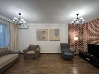 Modern 2BR Old Town - 6