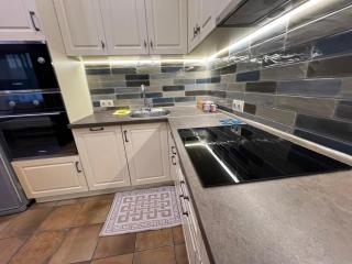 Modern 2BR Old Town - Almaty - 1