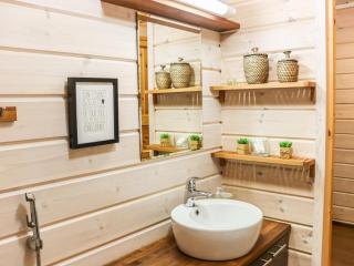 Holiday Home Aurinko-saaga 2 paritalo lasiterassihuon by Interhome - 4