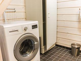 Holiday Home Aurinko-saaga 2 paritalo lasiterassihuon by Interhome - 1