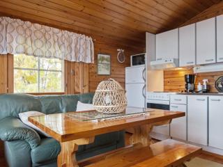 Holiday Home Lahdenpohja- vaikon loma 7 by Interhome - 2