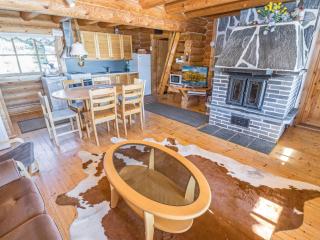 Holiday Home Peltoneuvos by Interhome - Eno - 2