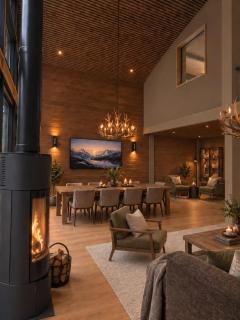 Arctic Premium Grand Lodge by Hilla Villas - 6