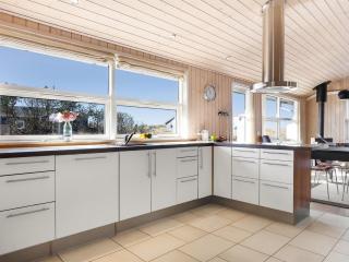 Holiday Home Sirkka - 902m from the sea by Interhome - 4