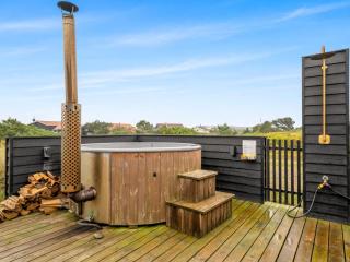 Holiday Home Tola - 450m from the sea by Interhome - 8
