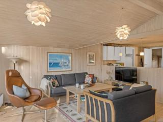 Holiday Home Ajten - 150m from the sea by Interhome - 8