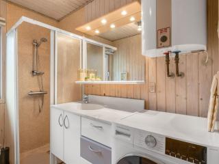 Holiday Home Gisella - 900m from the sea by Interhome - 6
