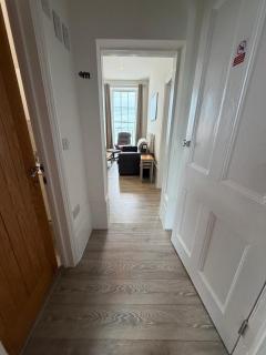 Seaside 2BR Stay in Herne Bay - 6