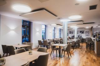 Hotel Biograf - 5