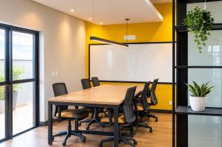 Curitiba Gem with Parking Space, Pool and Gym - 4