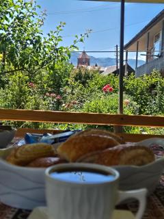 Aghasu Tun B&B - 9