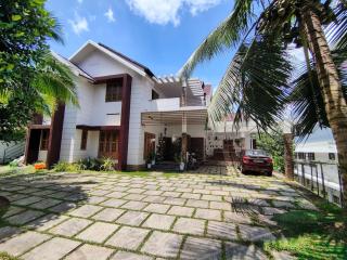 Prime 2bhk stay near K E School, Caritas and MCH - 0