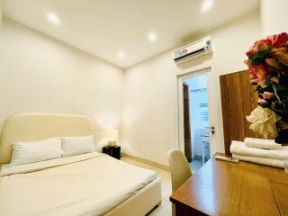Erik Private Room With Balcony - 9
