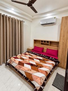 Mokshika's Homestay at Rishikesh - 8