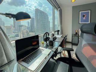 Stylish 2BR City View - BTS St.Louis - Ultra Fast Wifi - 8