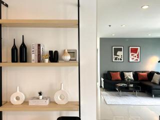 Stylish 2BR City View - BTS St.Louis - Ultra Fast Wifi - 2