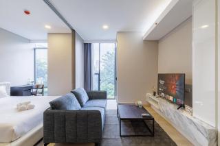 Modern Luxury Condo Center of BKK! 3 min walk MRT! - 0