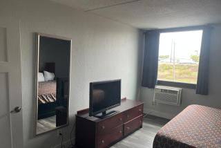 Coratel Inn and Suites By Jasper Roseville - 4