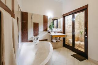 Rossa Garden Hotel Boutique - 1