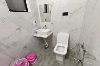 FabHotel Prime Malhaar - 3