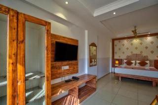 Hotel Sea Sapphire - 2