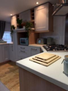 Amore Apartment - Cosy, Modern Top Floor Apartment - 2