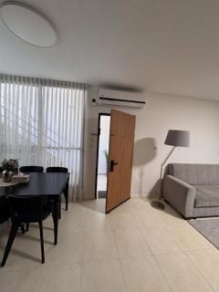 דירה קרובה לשדה התעופה - 2
