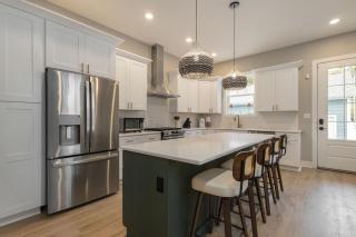 Irish Victory House 5BR4BA - 1